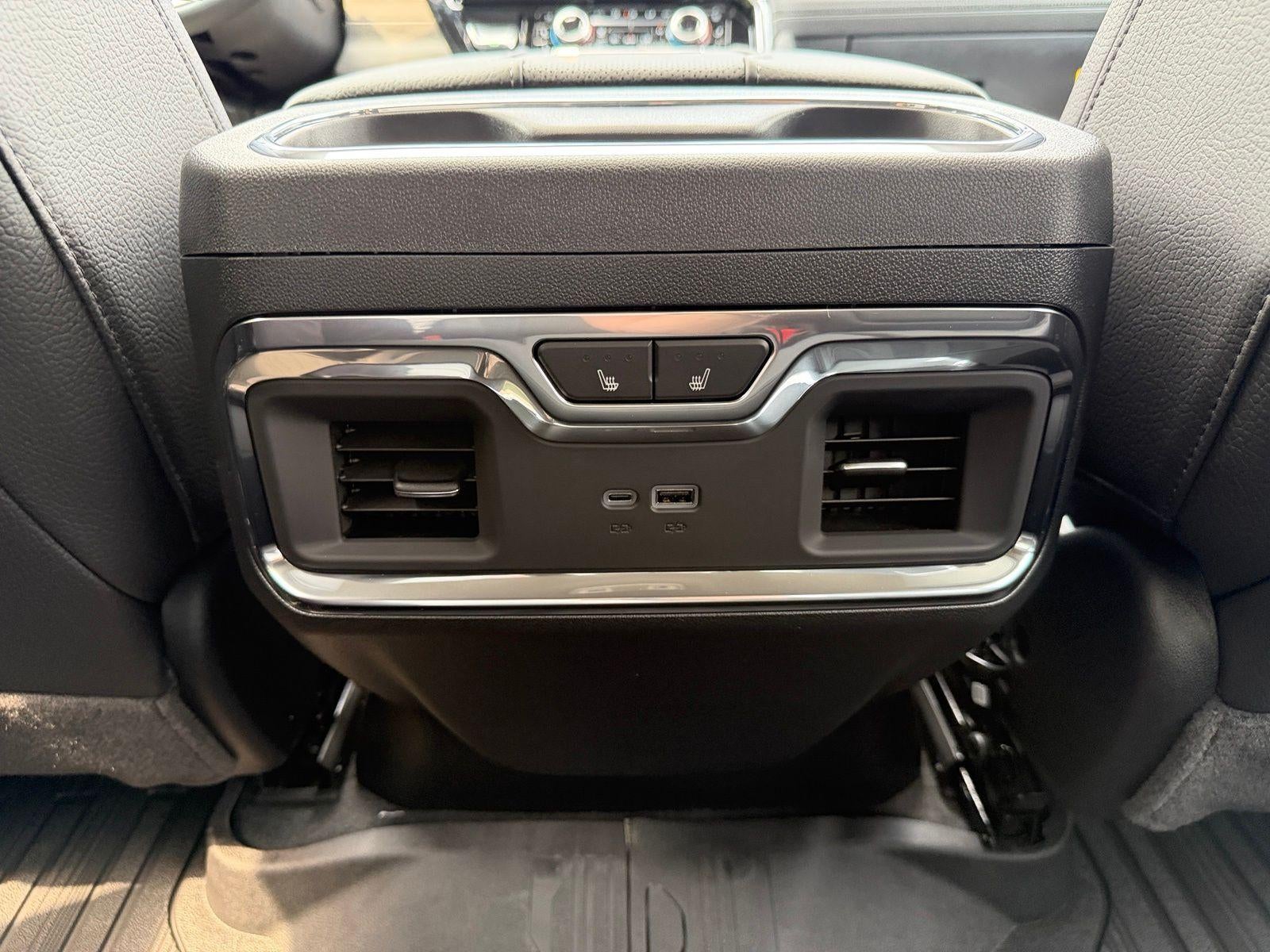 2026 GMC Sierra 3500HD Denali - Photo 28
