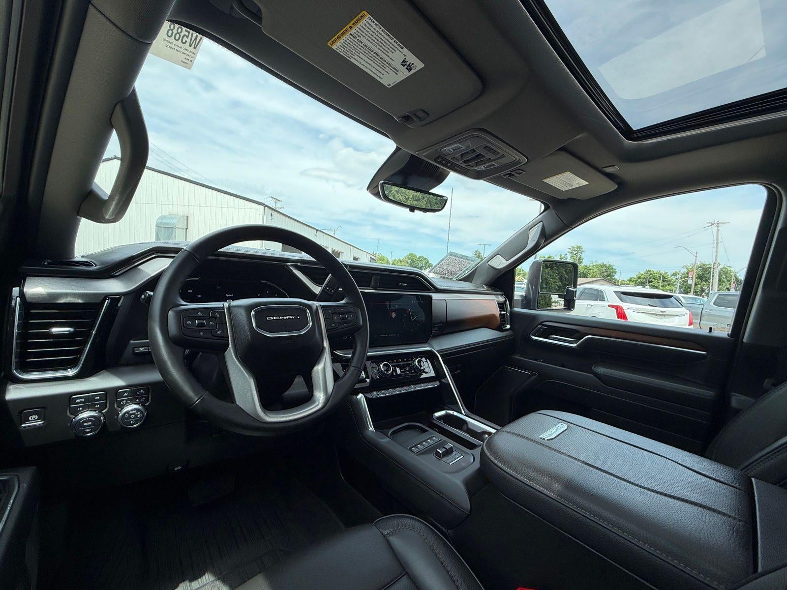 2025 GMC Sierra 3500 HD Denali
