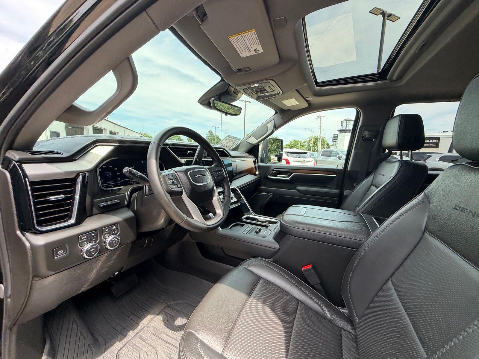 2025 GMC Sierra 3500 HD Denali