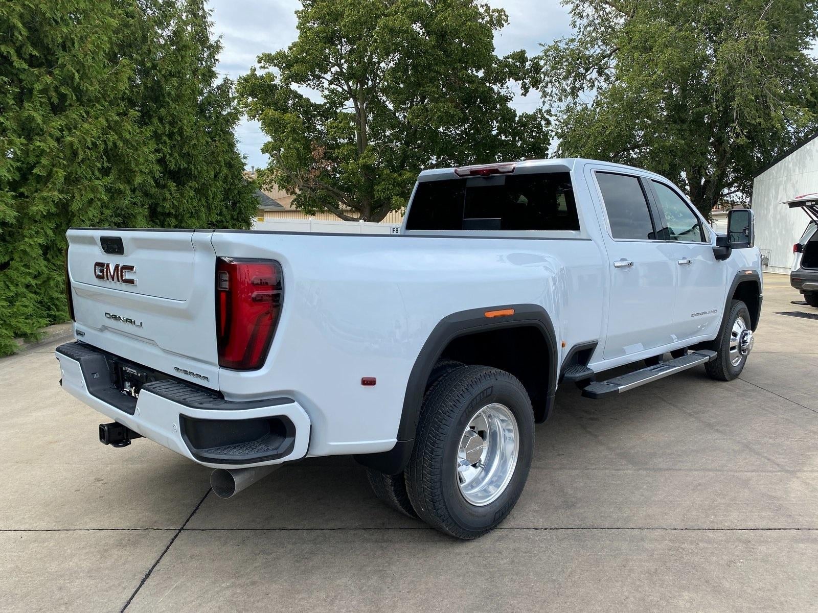 2026 GMC Sierra 3500 HD Denali