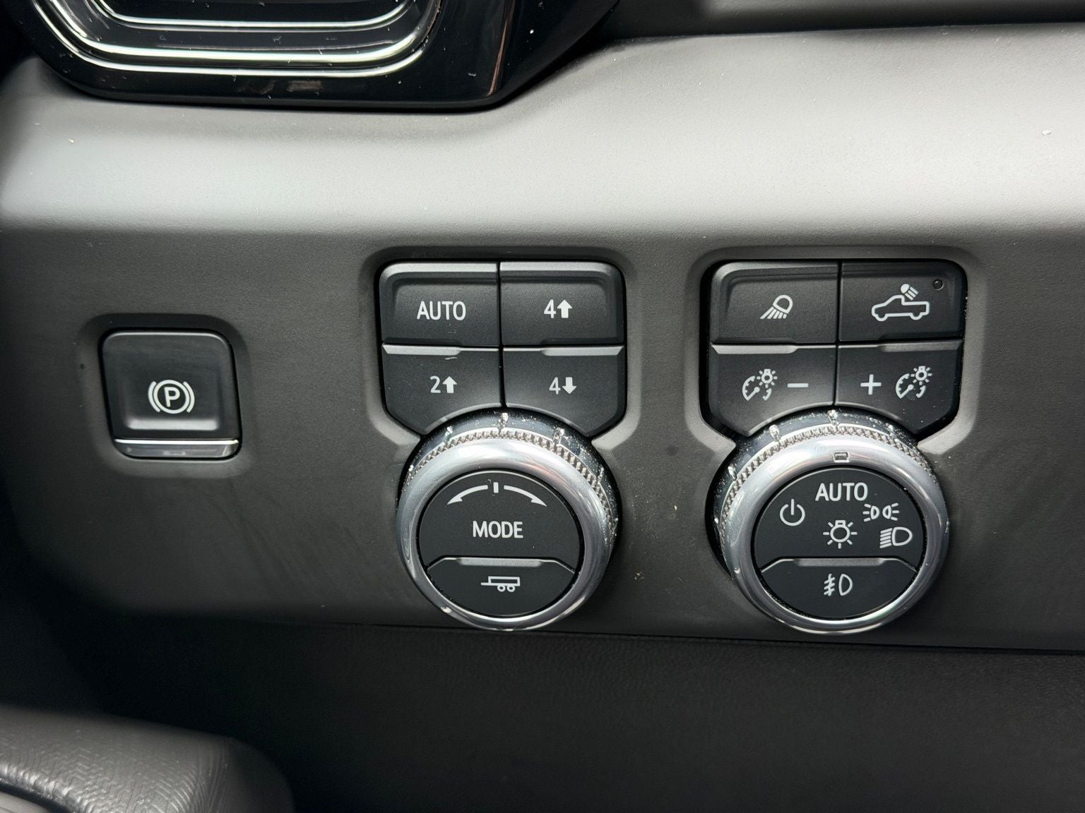 2025 GMC Sierra 2500 HD AT4X