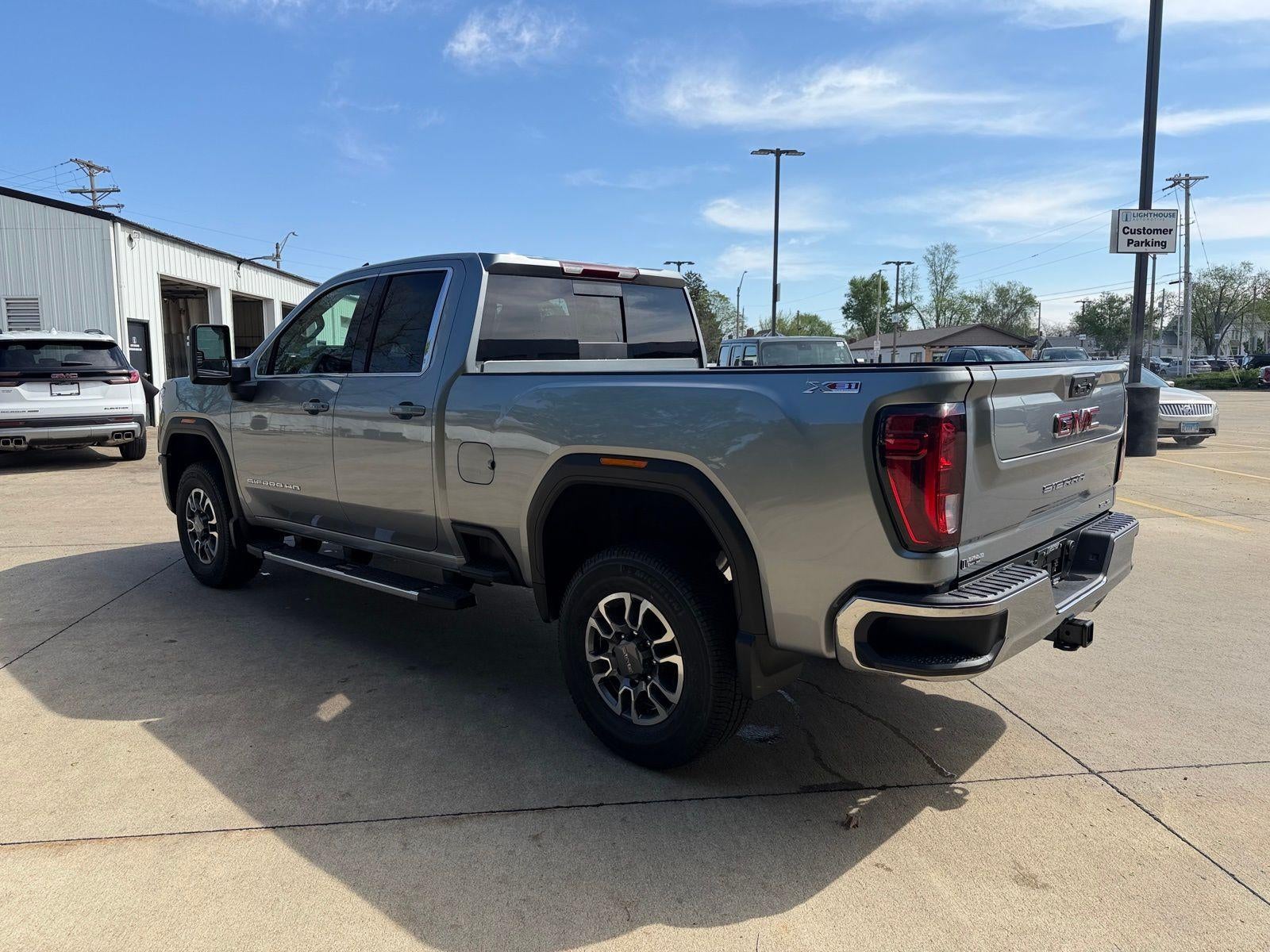 2026 GMC Sierra 2500 HD SLE