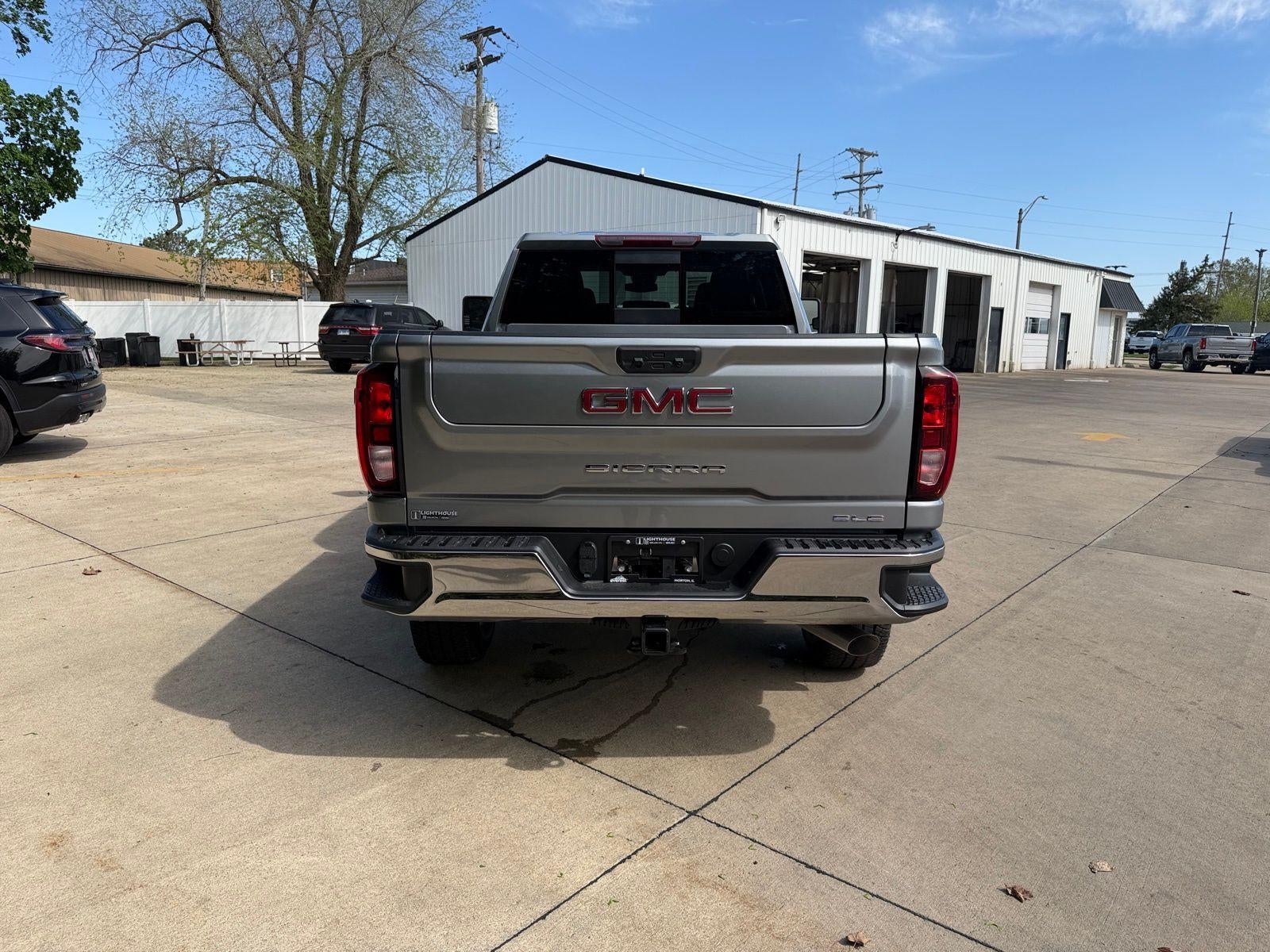 2026 GMC Sierra 2500 HD SLE