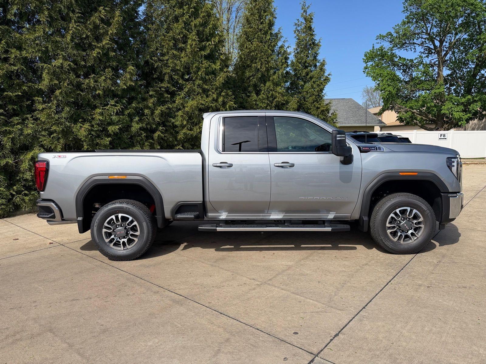 2026 GMC Sierra 2500 HD SLE