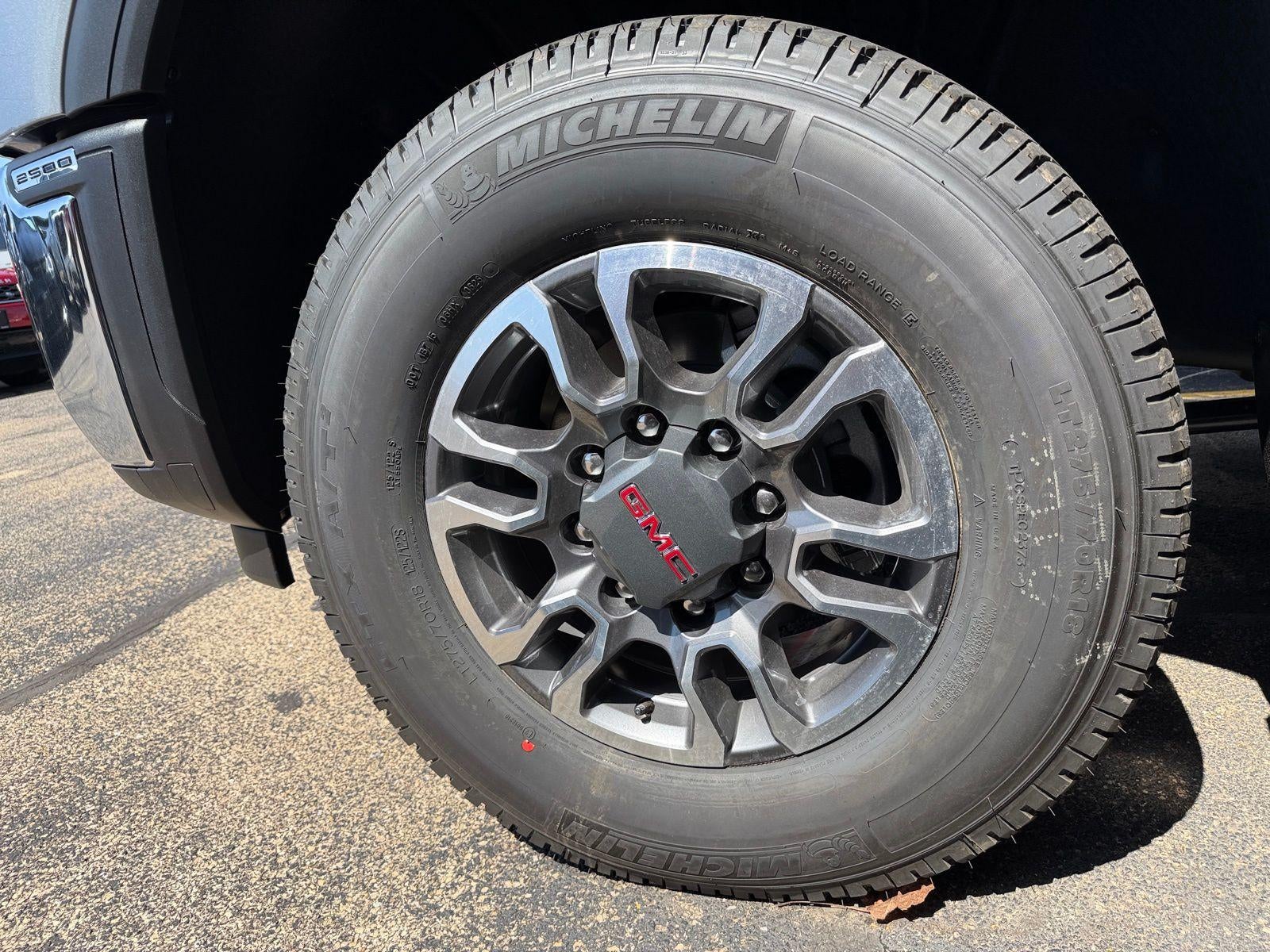 2026 GMC Sierra 2500 HD SLE