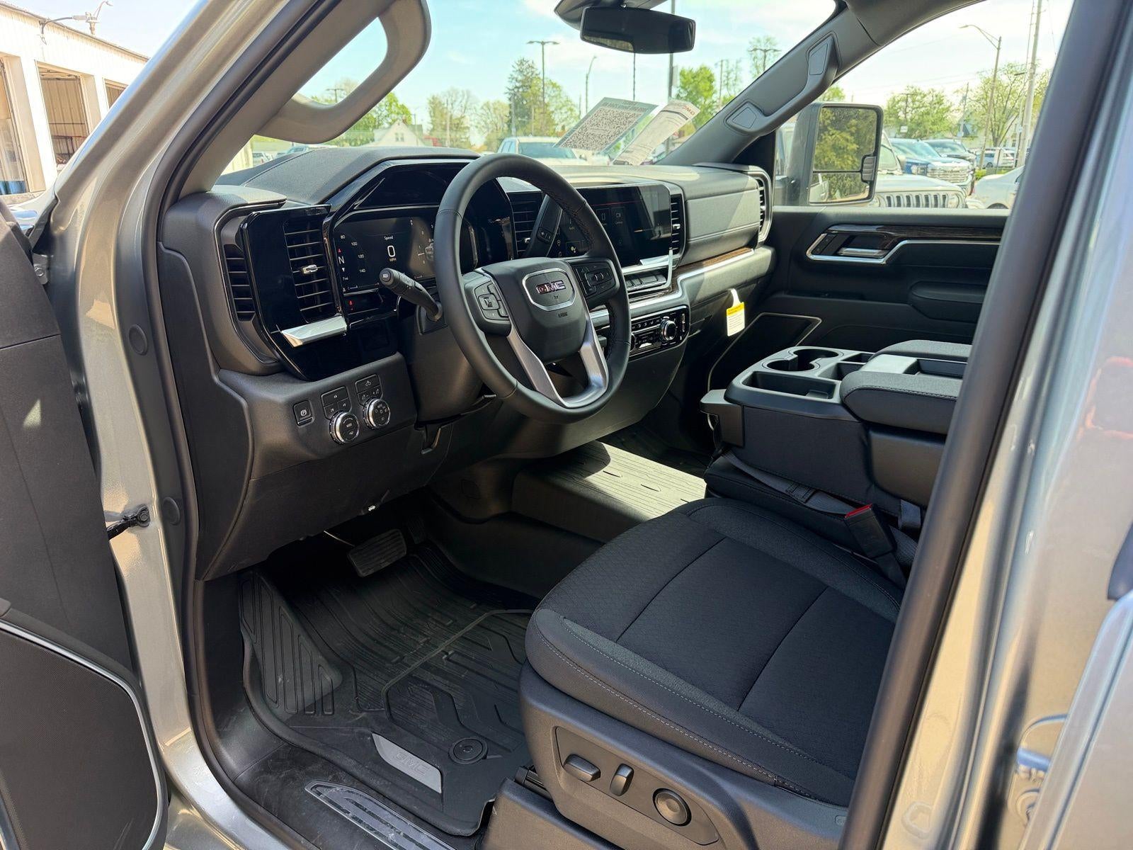 2026 GMC Sierra 2500 HD SLE