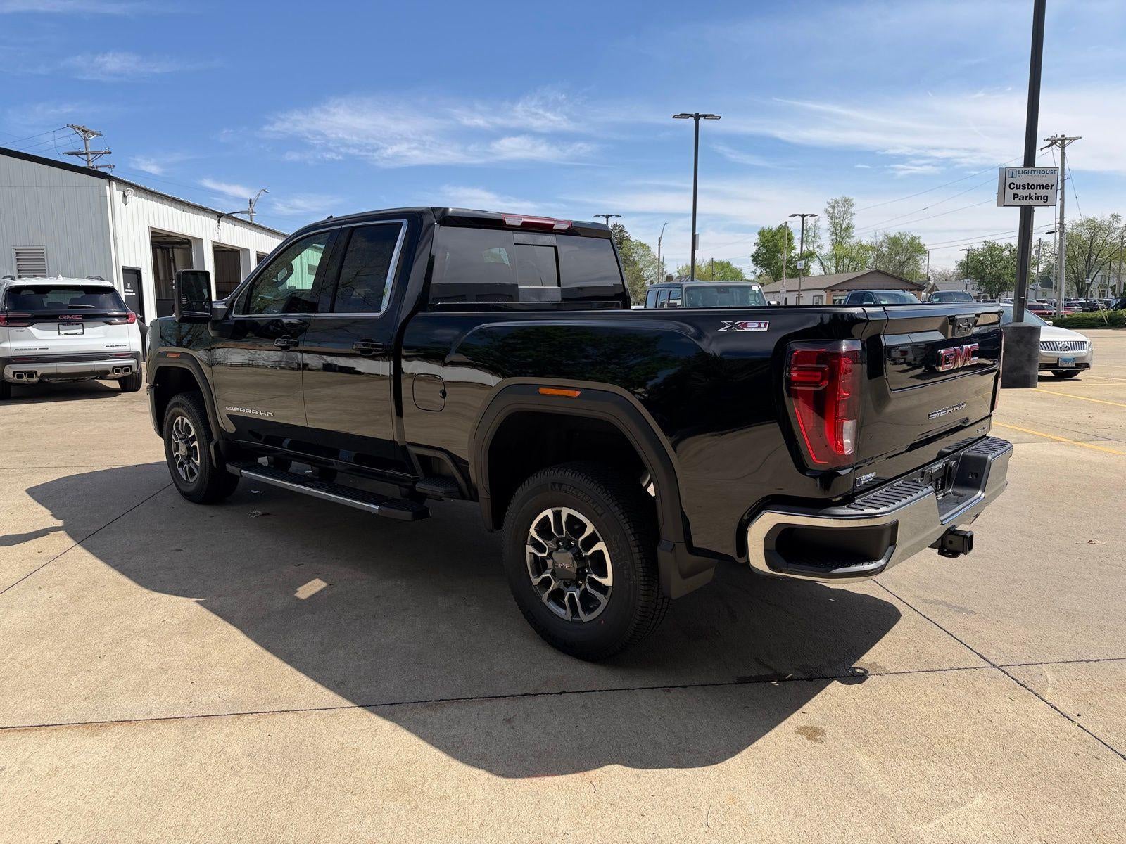 2026 GMC Sierra 2500 HD SLE