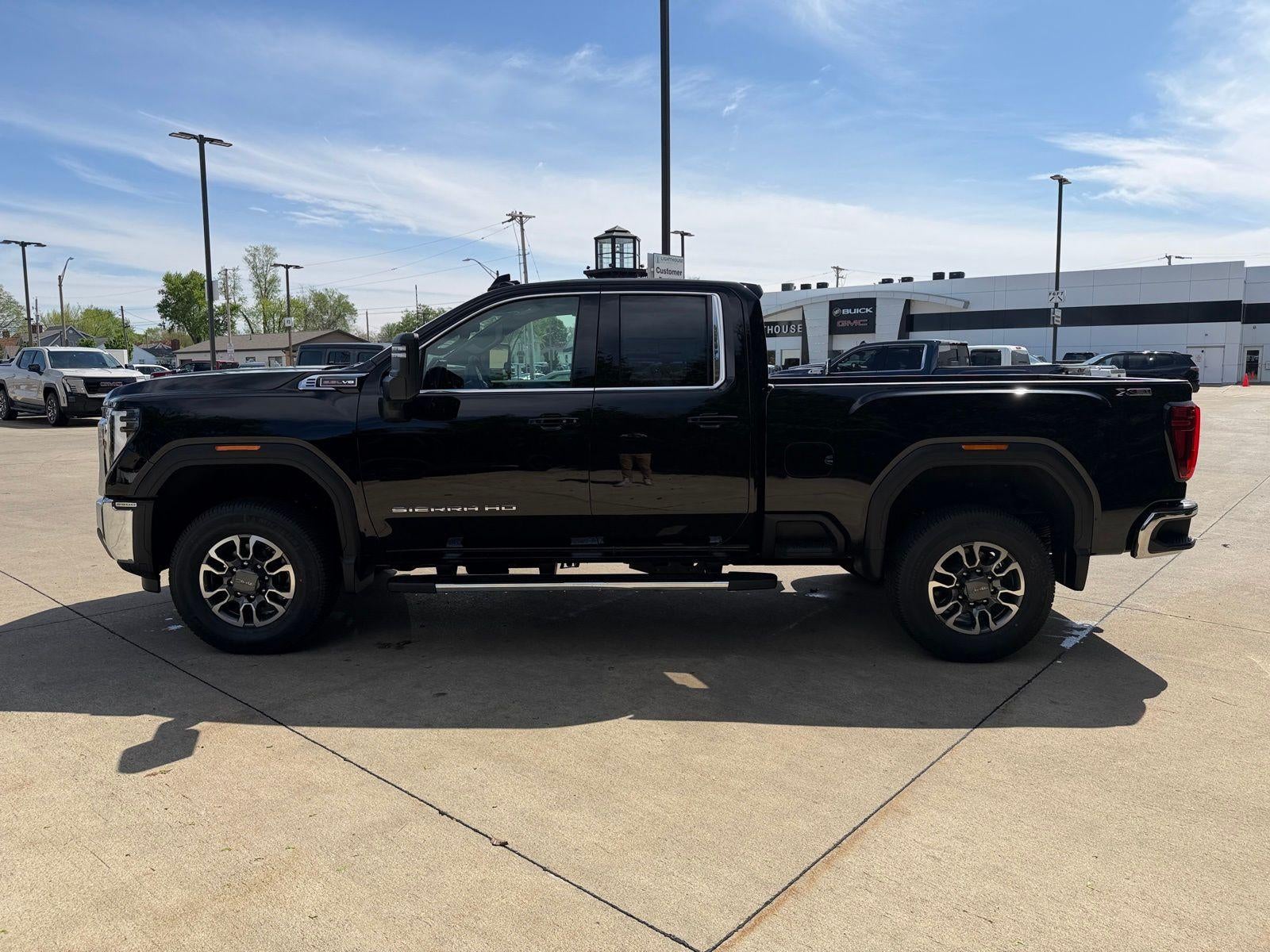 2026 GMC Sierra 2500 HD SLE