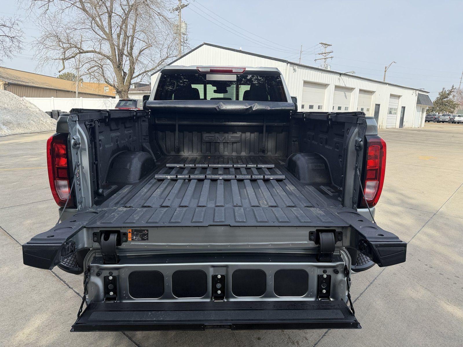 2025 GMC Sierra 2500 HD SLE