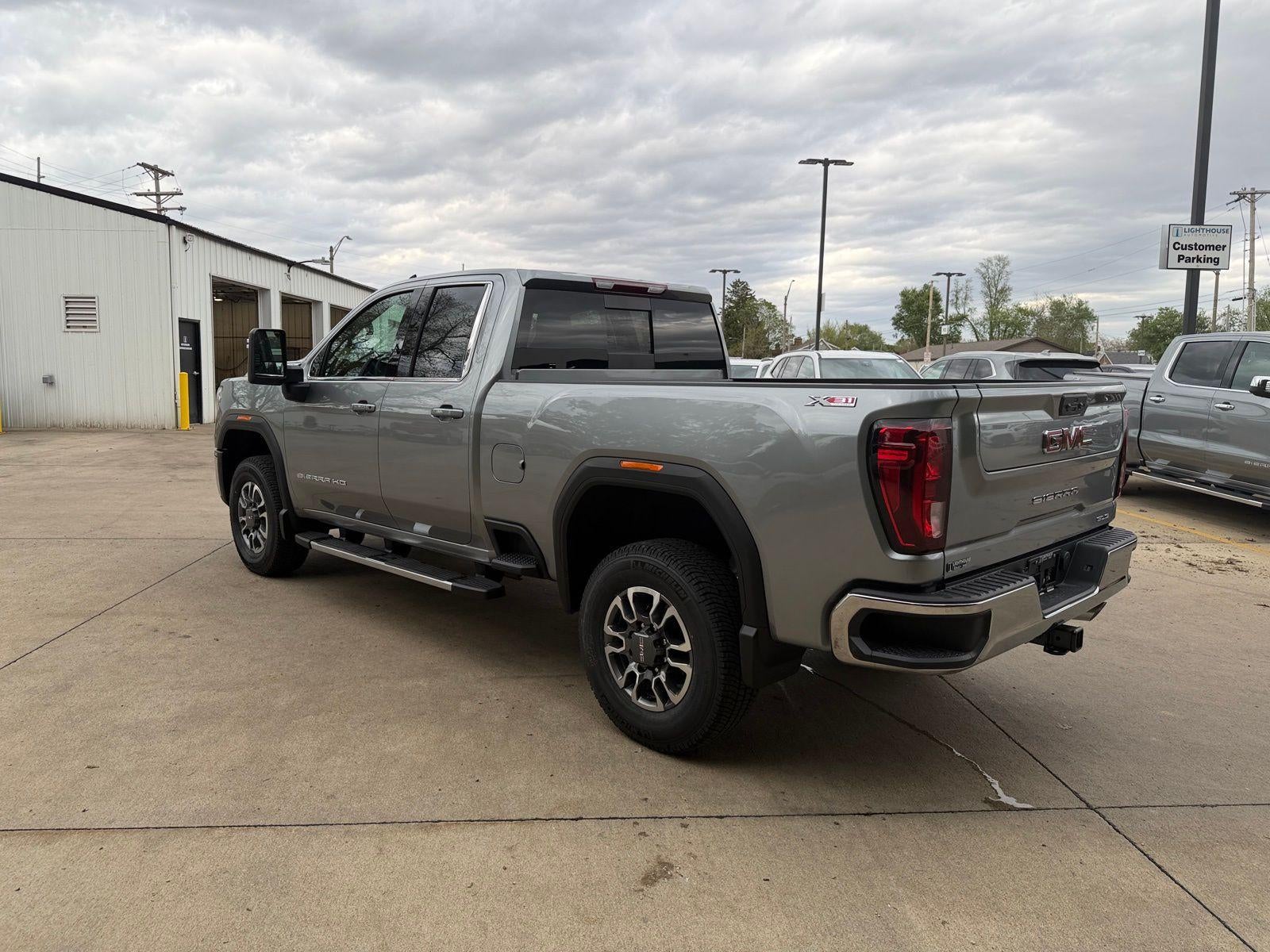 2026 GMC Sierra 2500 HD SLE
