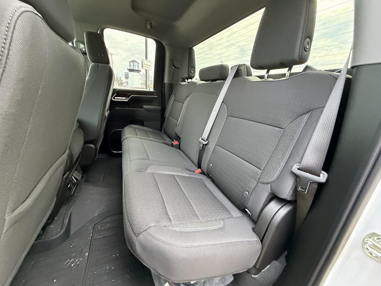 2026 GMC Sierra 3500 HD SLE