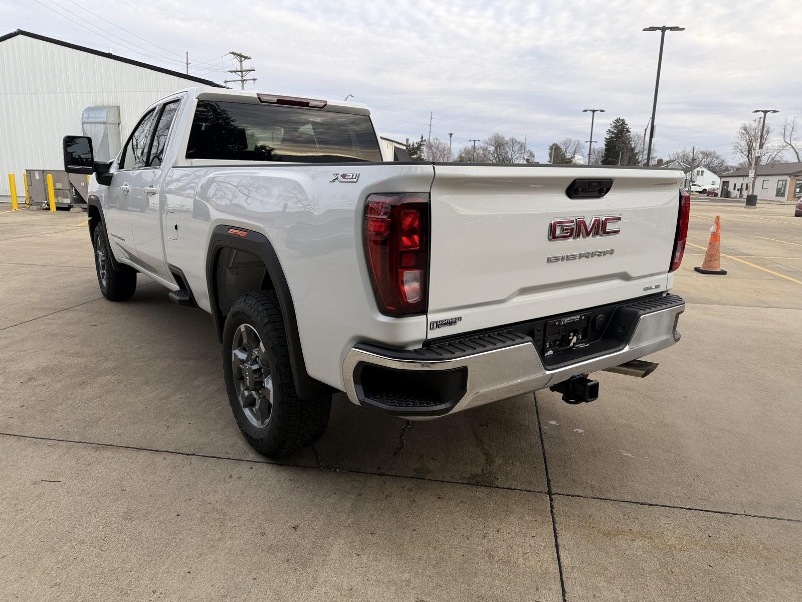 2026 GMC Sierra 3500 HD SLE
