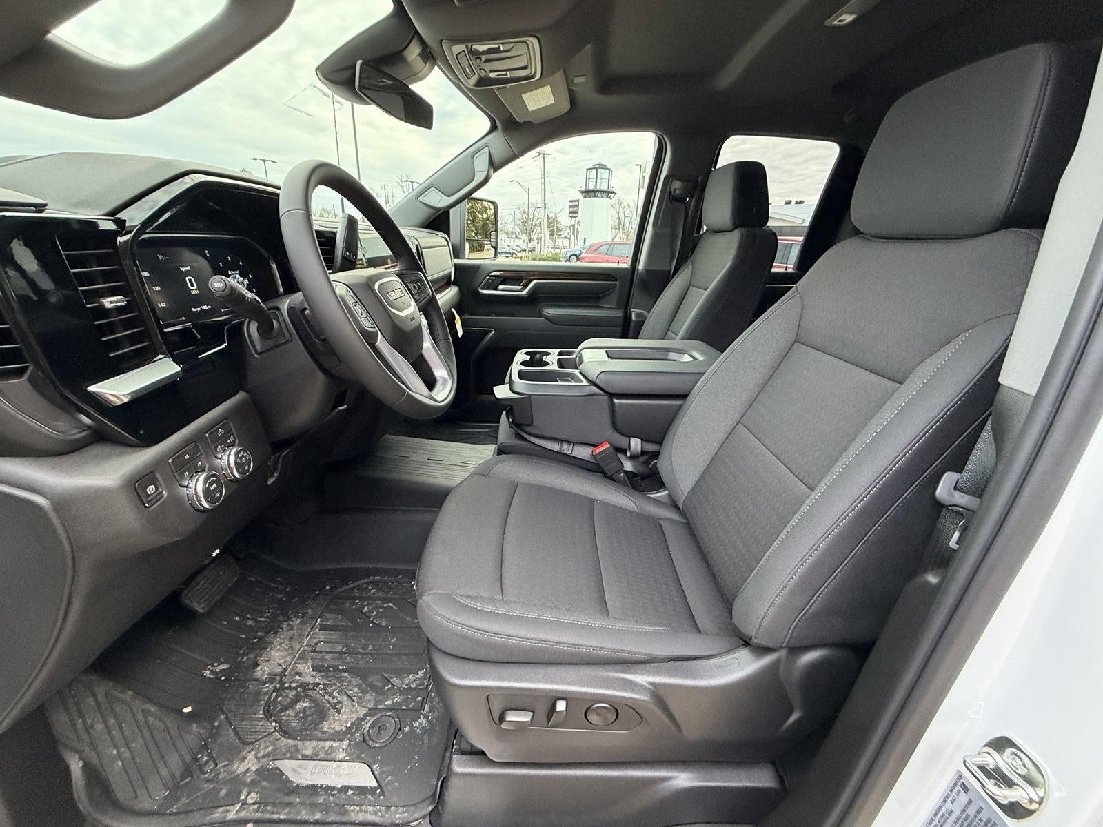 2026 GMC Sierra 3500 HD SLE