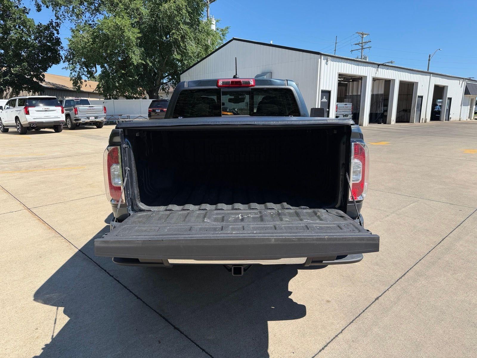 2019 GMC Canyon SLT