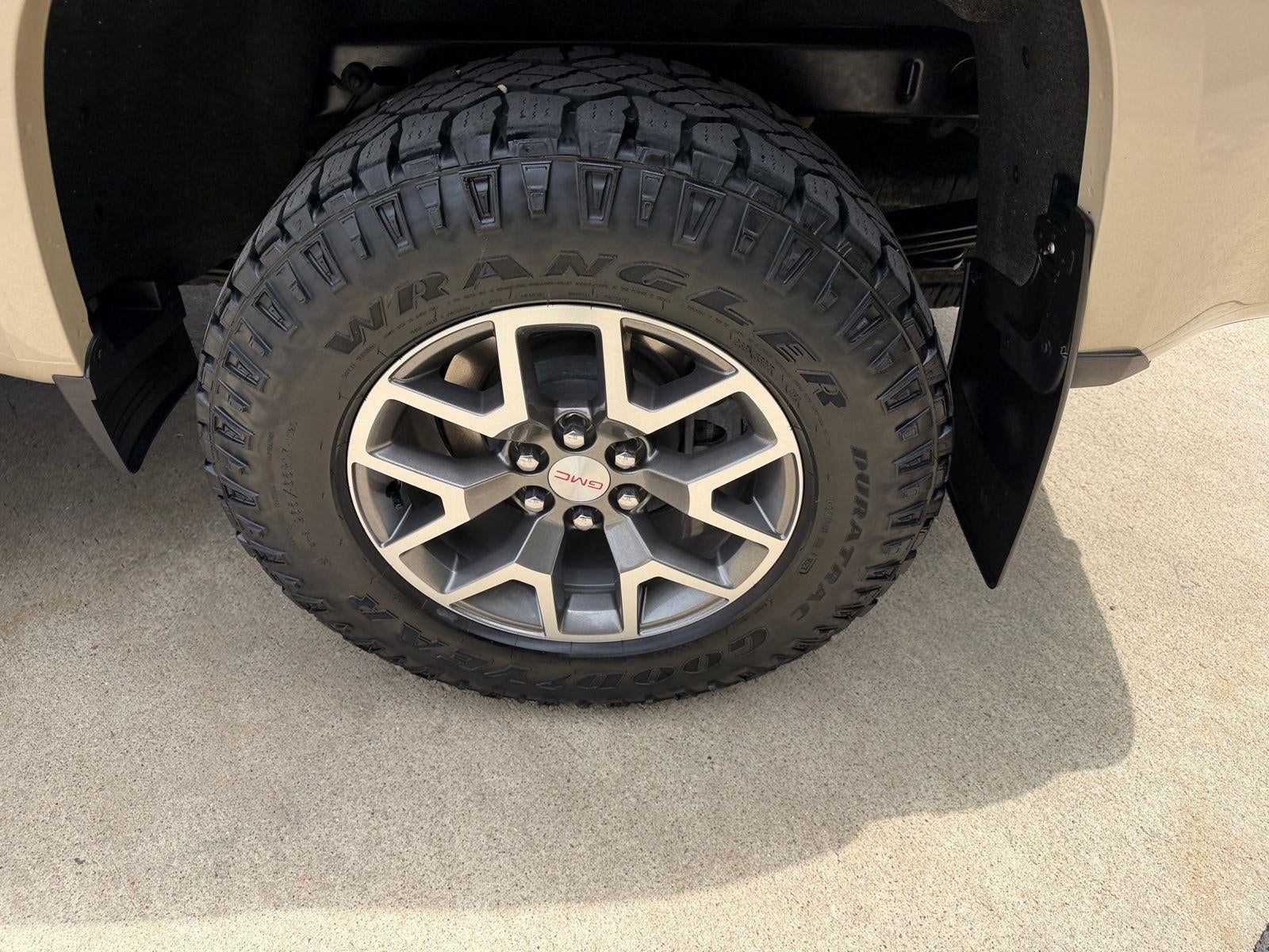 2021 GMC Canyon AT4 w/Cloth