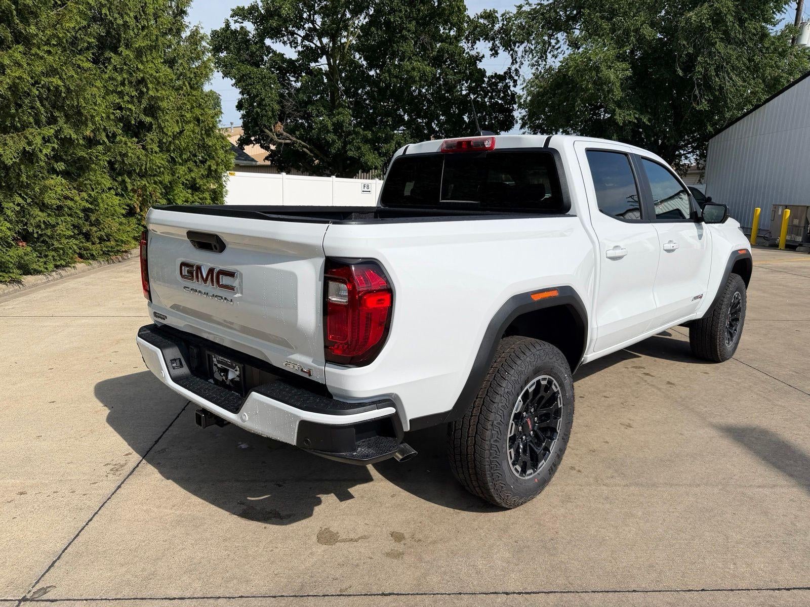 2026 GMC Canyon 4WD AT4