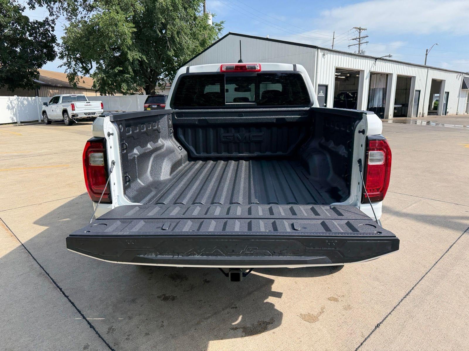 2026 GMC Canyon 4WD AT4