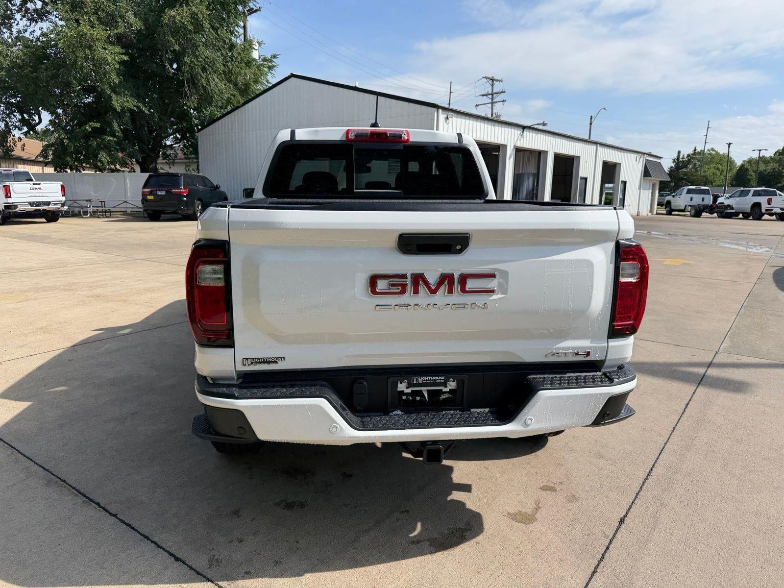 2026 GMC Canyon 4WD AT4