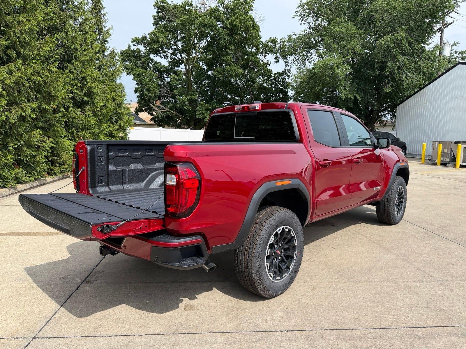 2026 GMC Canyon 4WD AT4