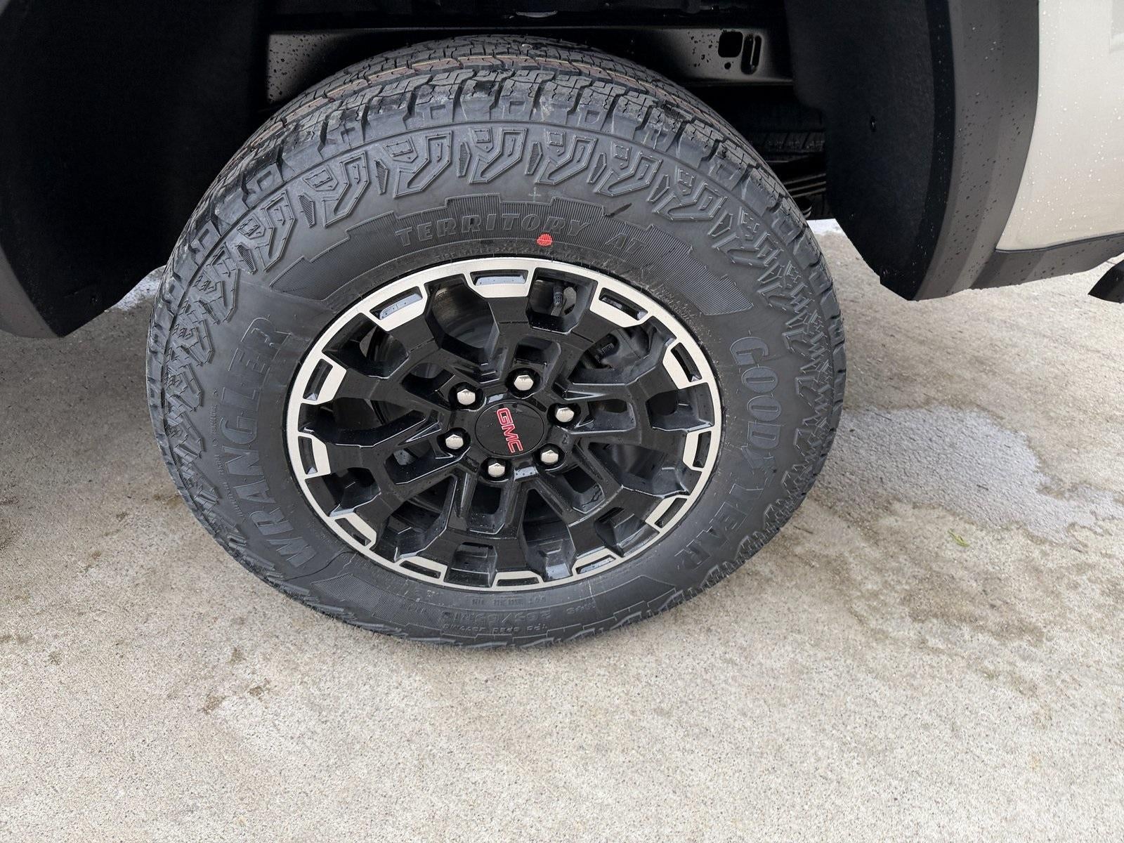 2026 GMC Canyon 4WD AT4