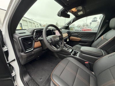 2025 GMC Canyon 4WD AT4