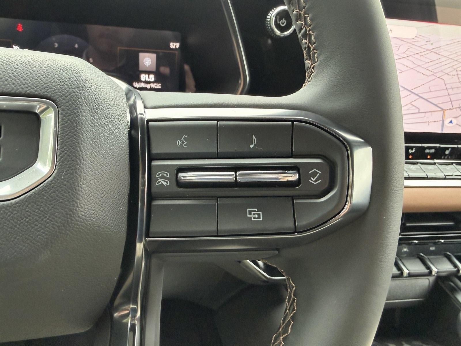 2025 GMC Canyon 4WD AT4