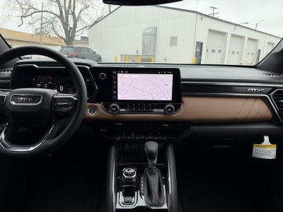 2025 GMC Canyon 4WD AT4