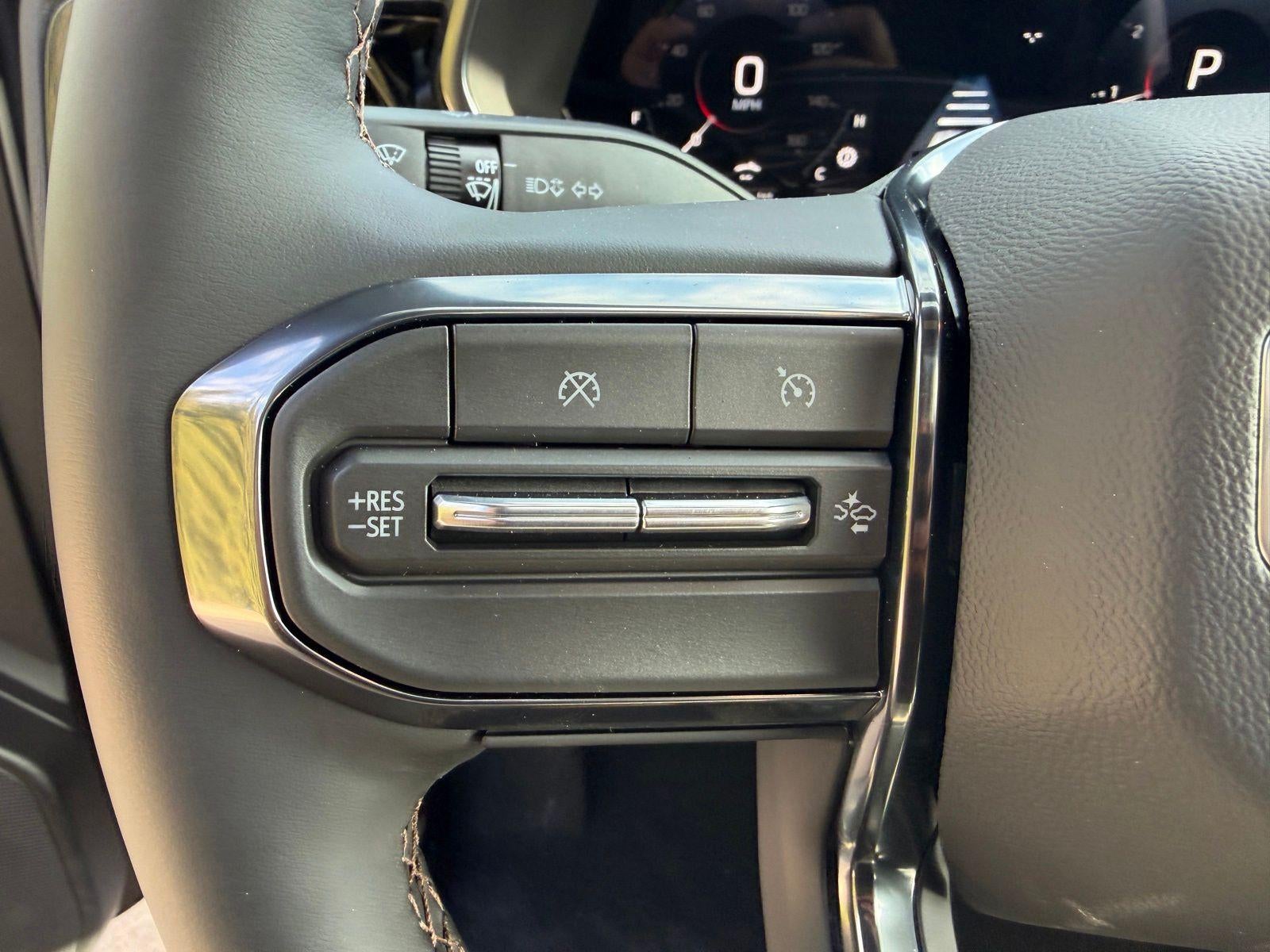 2026 GMC Canyon Base