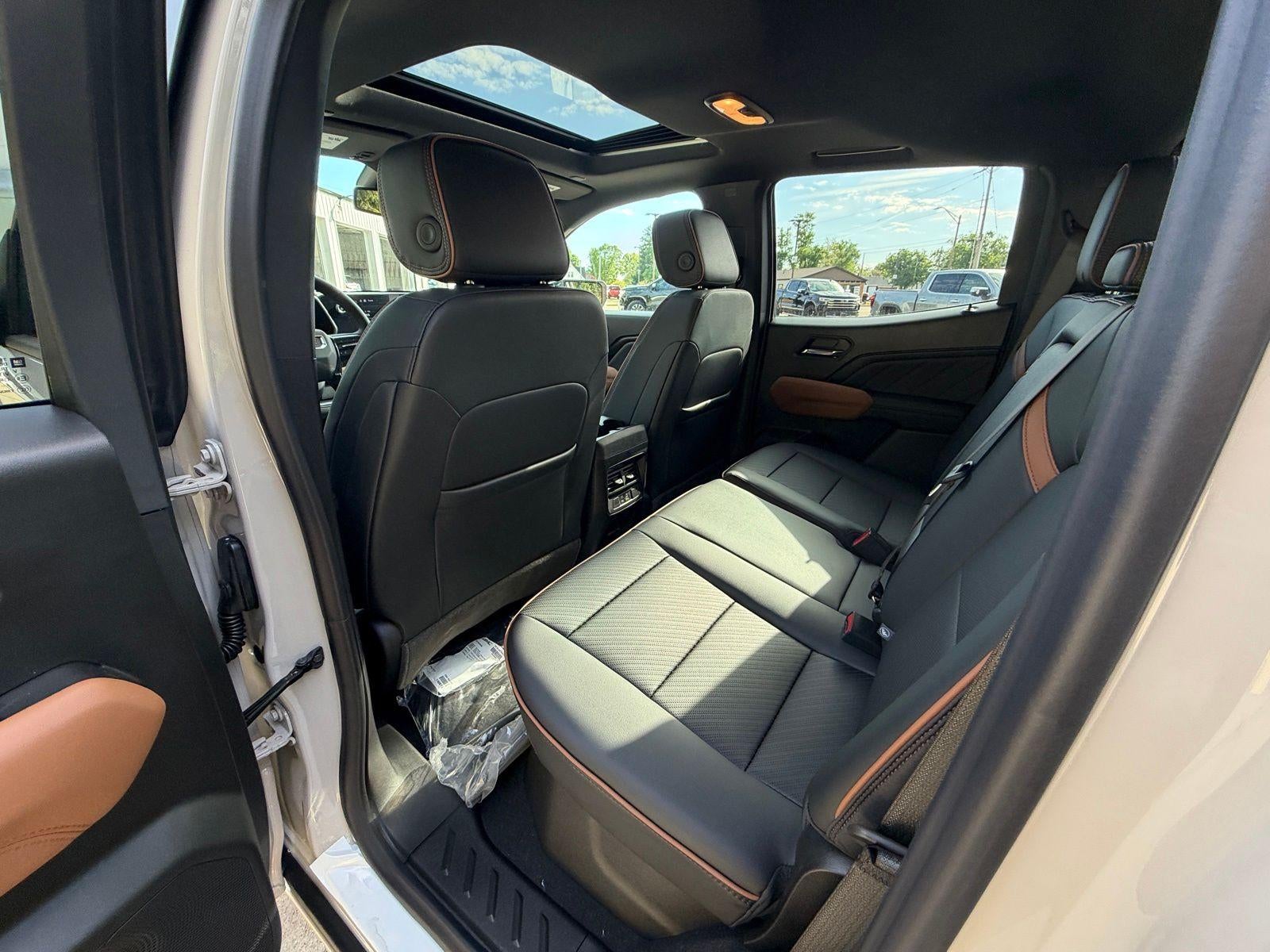 2026 GMC Canyon Base