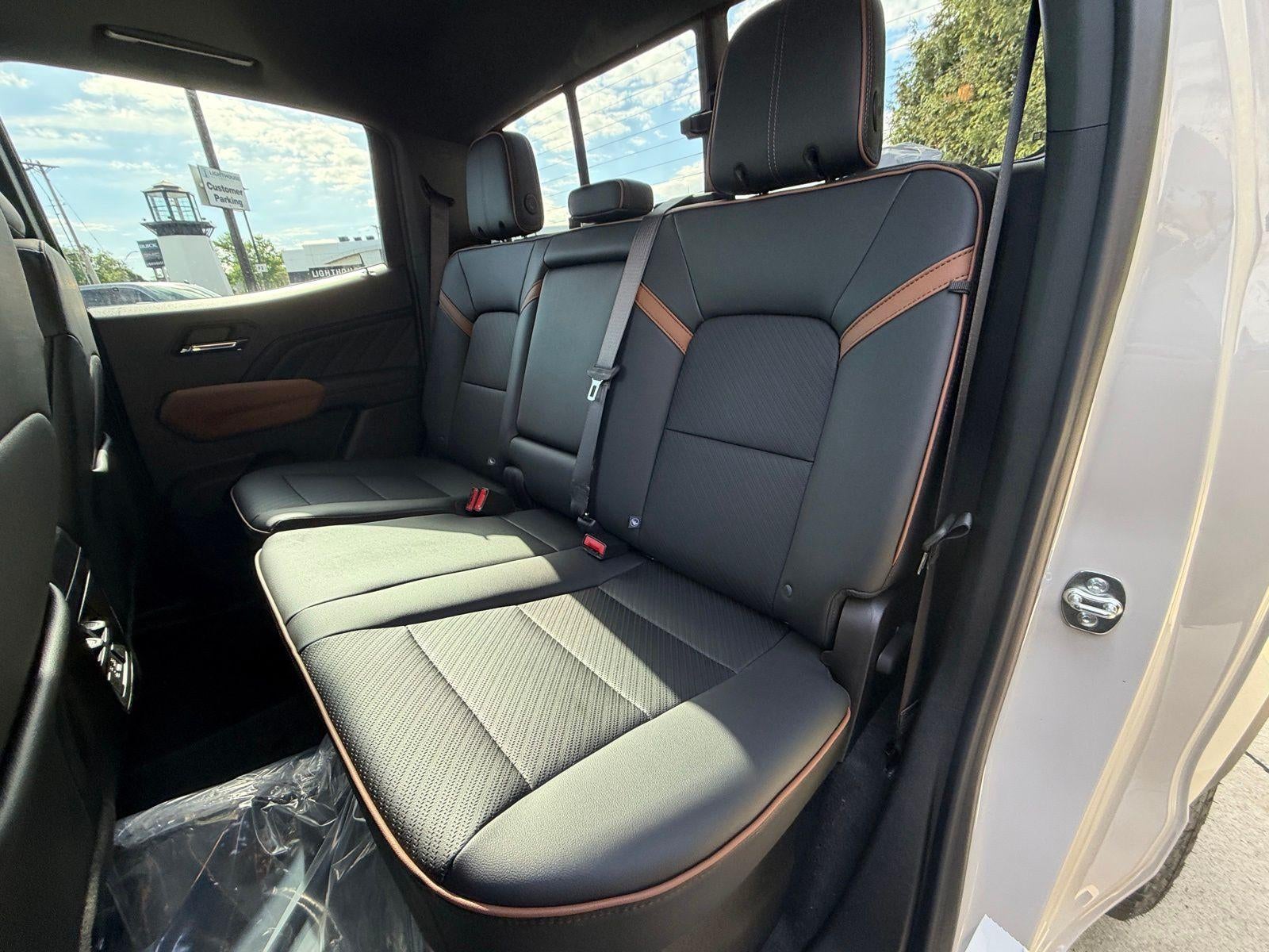 2026 GMC Canyon Base