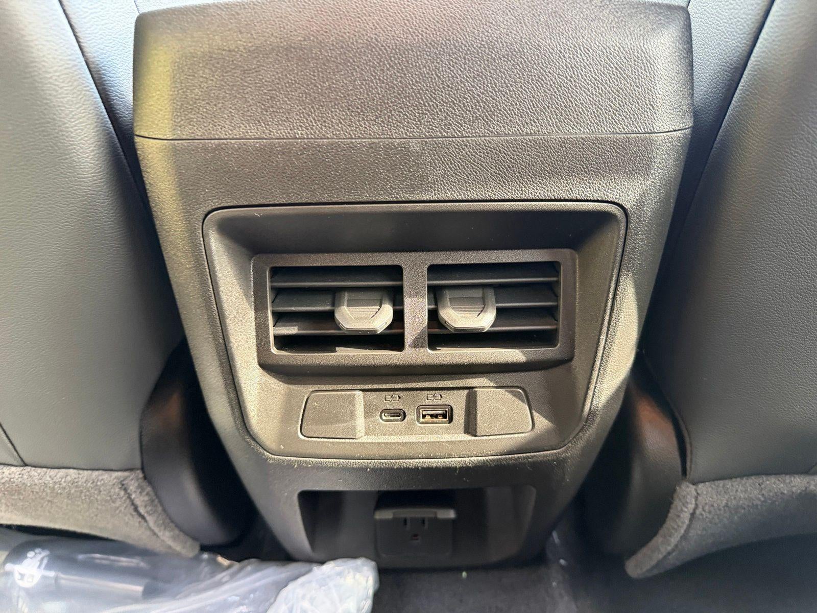 2026 GMC Canyon AT4 - Photo 33