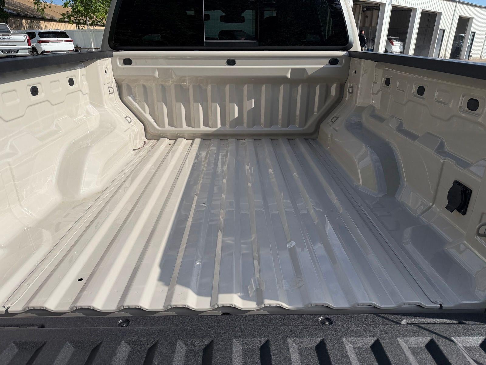 2026 GMC Canyon Base