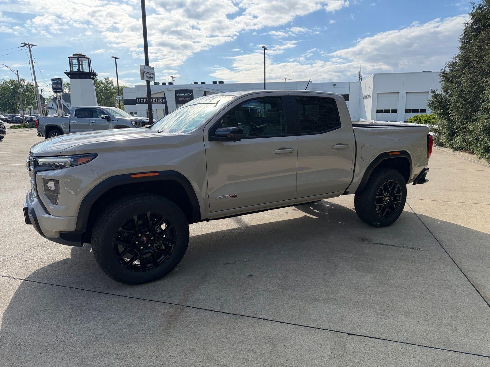 2026 GMC Canyon Base