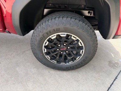 2026 GMC Canyon 4WD AT4