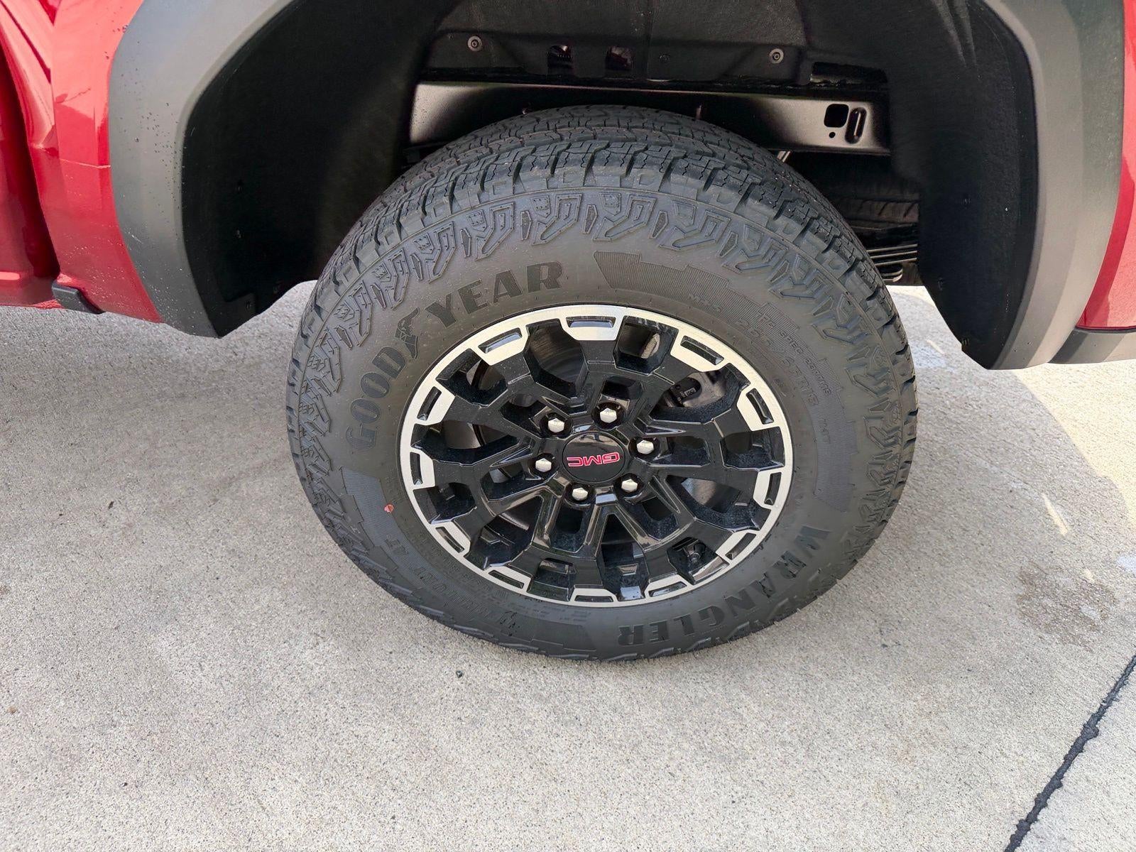 2026 GMC Canyon 4WD AT4