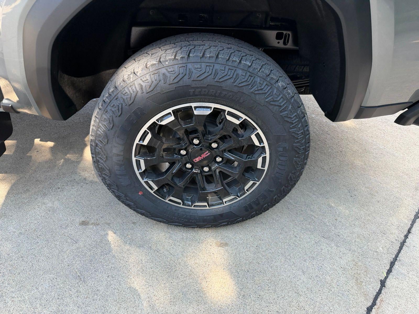 2026 GMC Canyon 4WD AT4