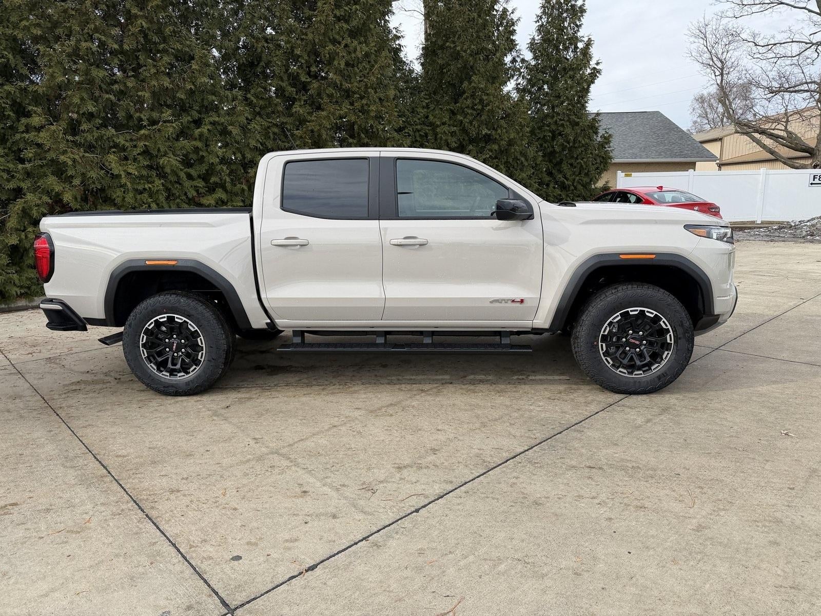2026 GMC Canyon 4WD AT4
