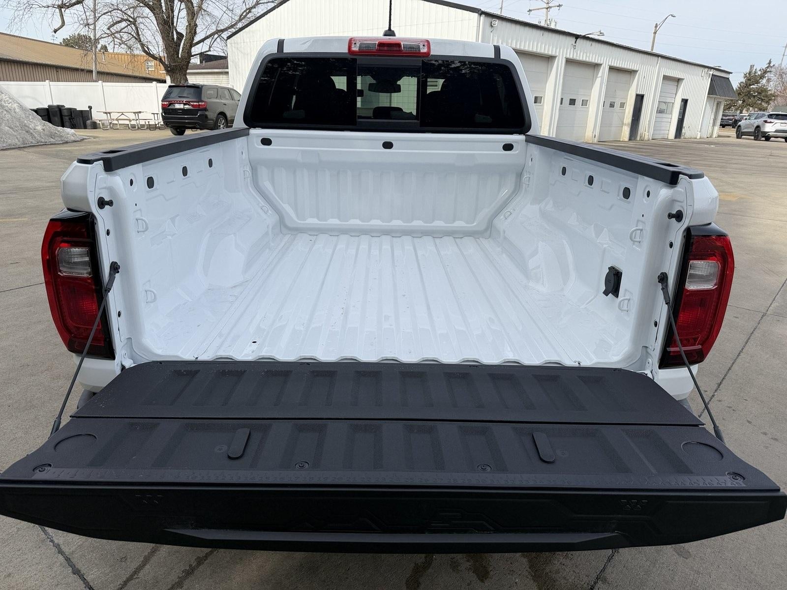 2026 GMC Canyon 4WD AT4