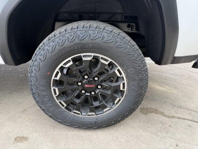 2026 GMC Canyon 4WD AT4