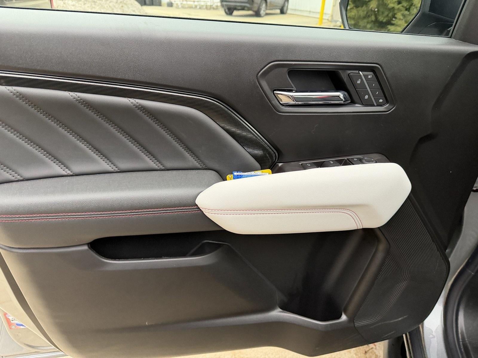 2026 GMC Canyon 4WD AT4X