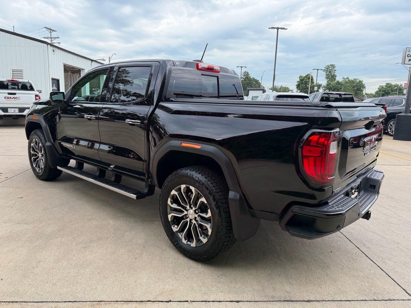 2025 GMC Canyon Denali