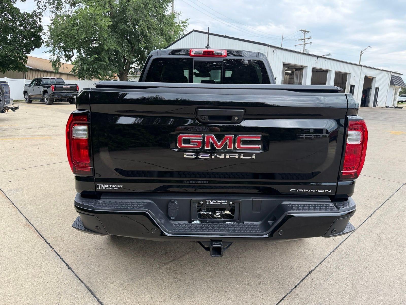 2025 GMC Canyon Denali