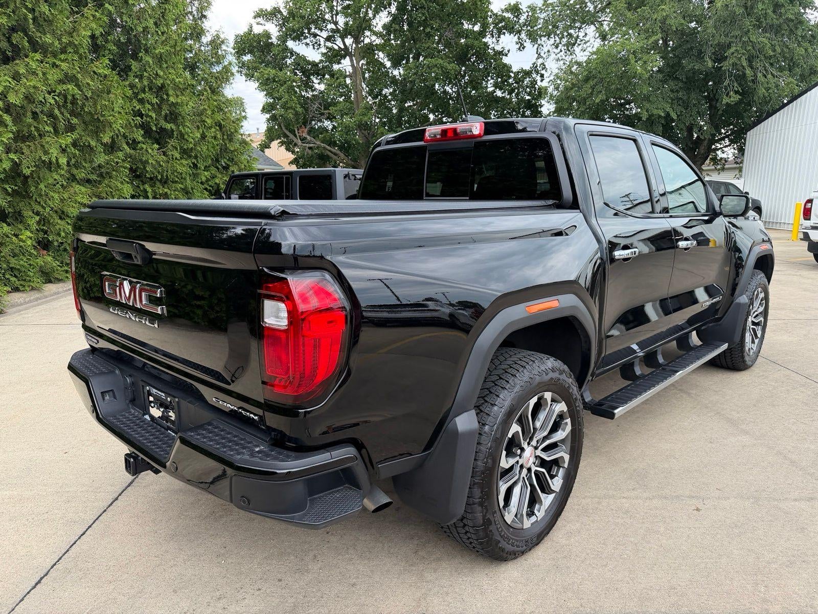 2025 GMC Canyon Denali