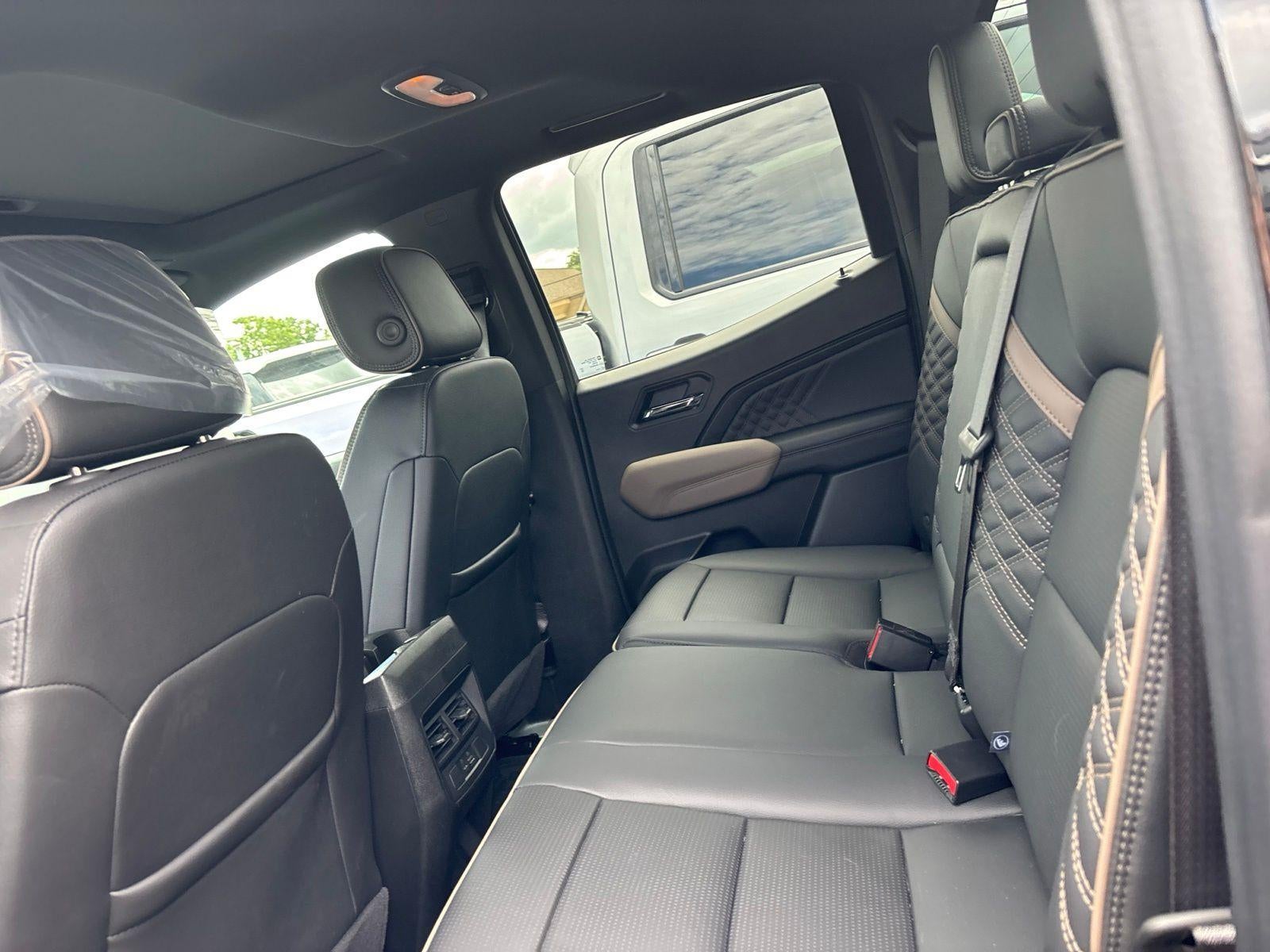 2025 GMC Canyon Denali