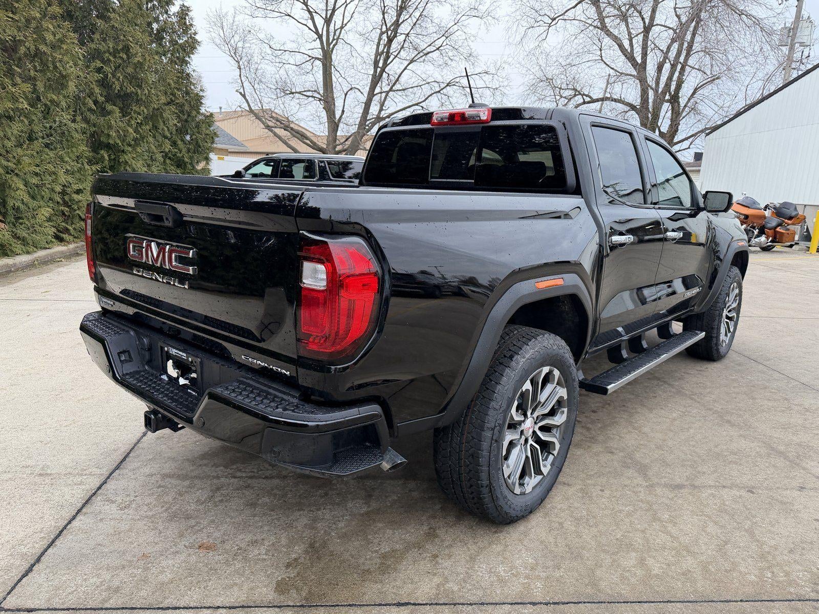 2026 GMC Canyon 4WD Denali