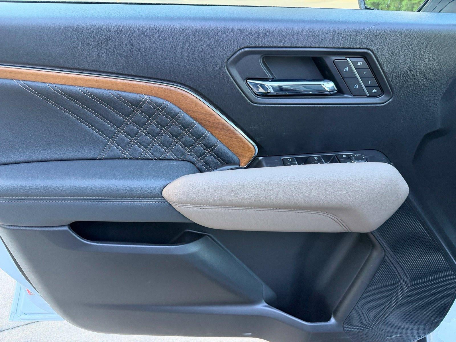 2026 GMC Canyon Denali - Photo 9