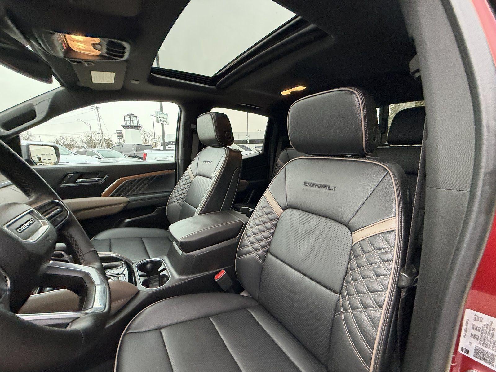 2025 GMC Canyon Denali