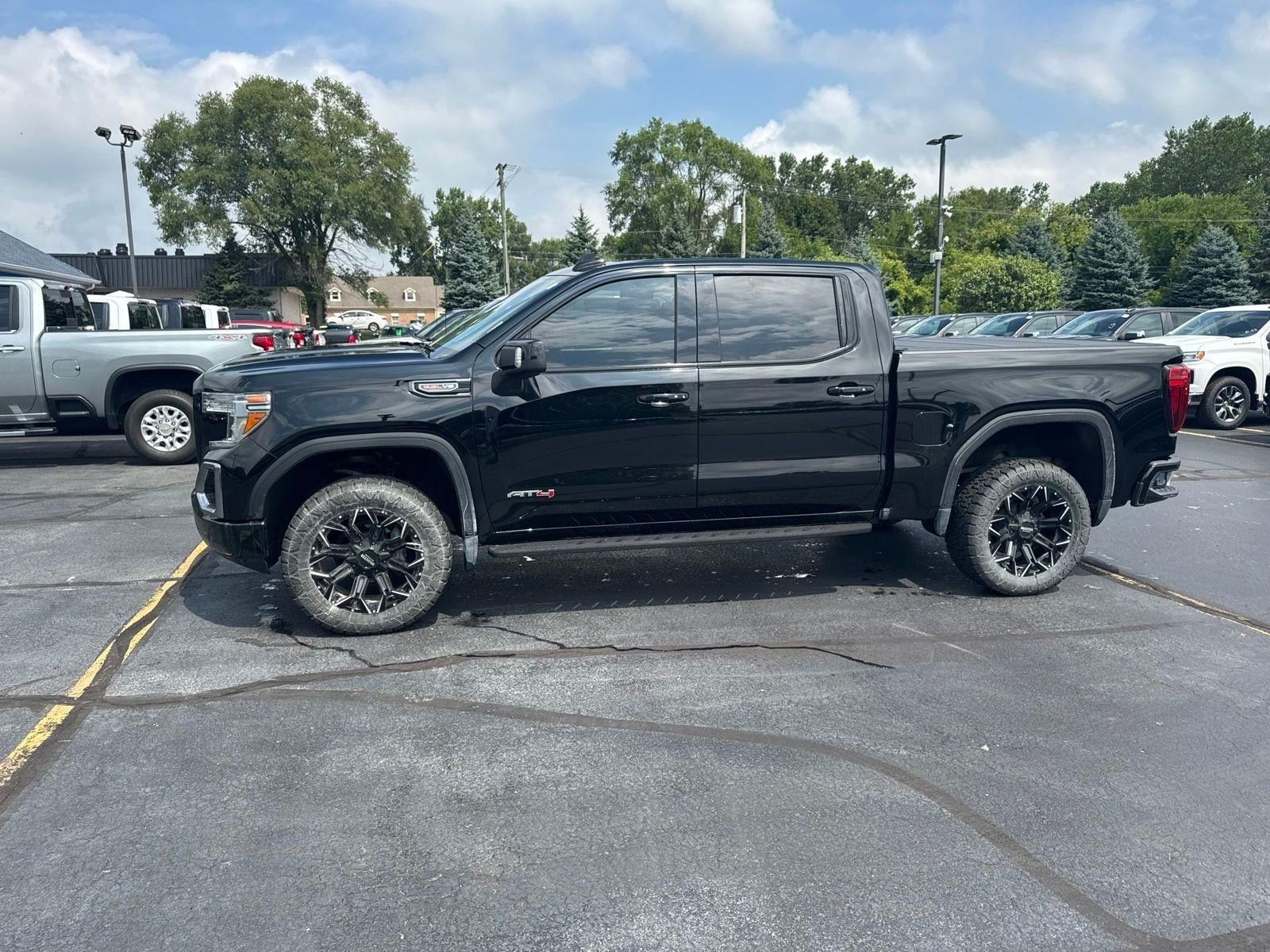 2021 GMC Sierra 1500 AT4