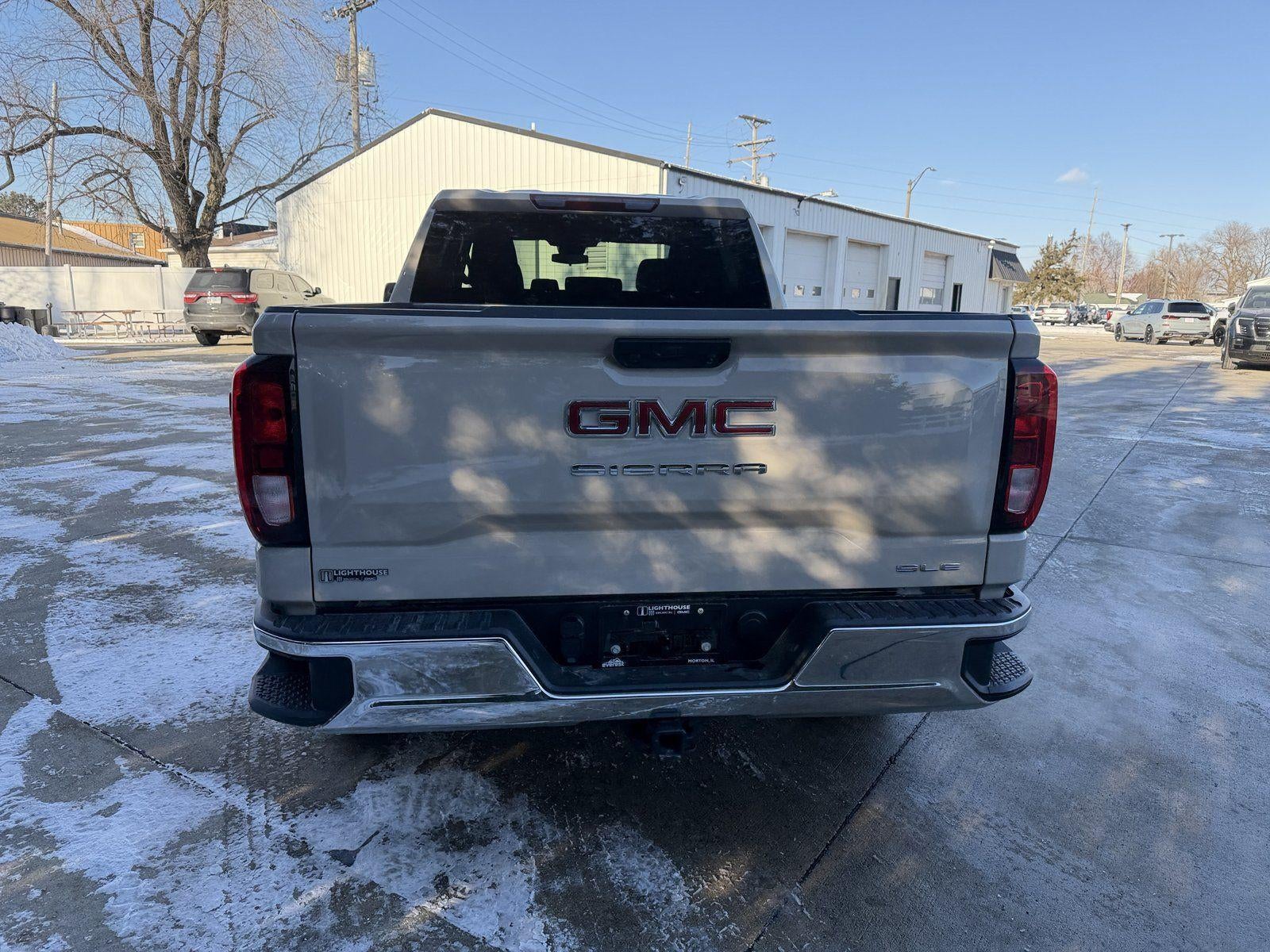 2026 GMC Sierra 1500 SLE