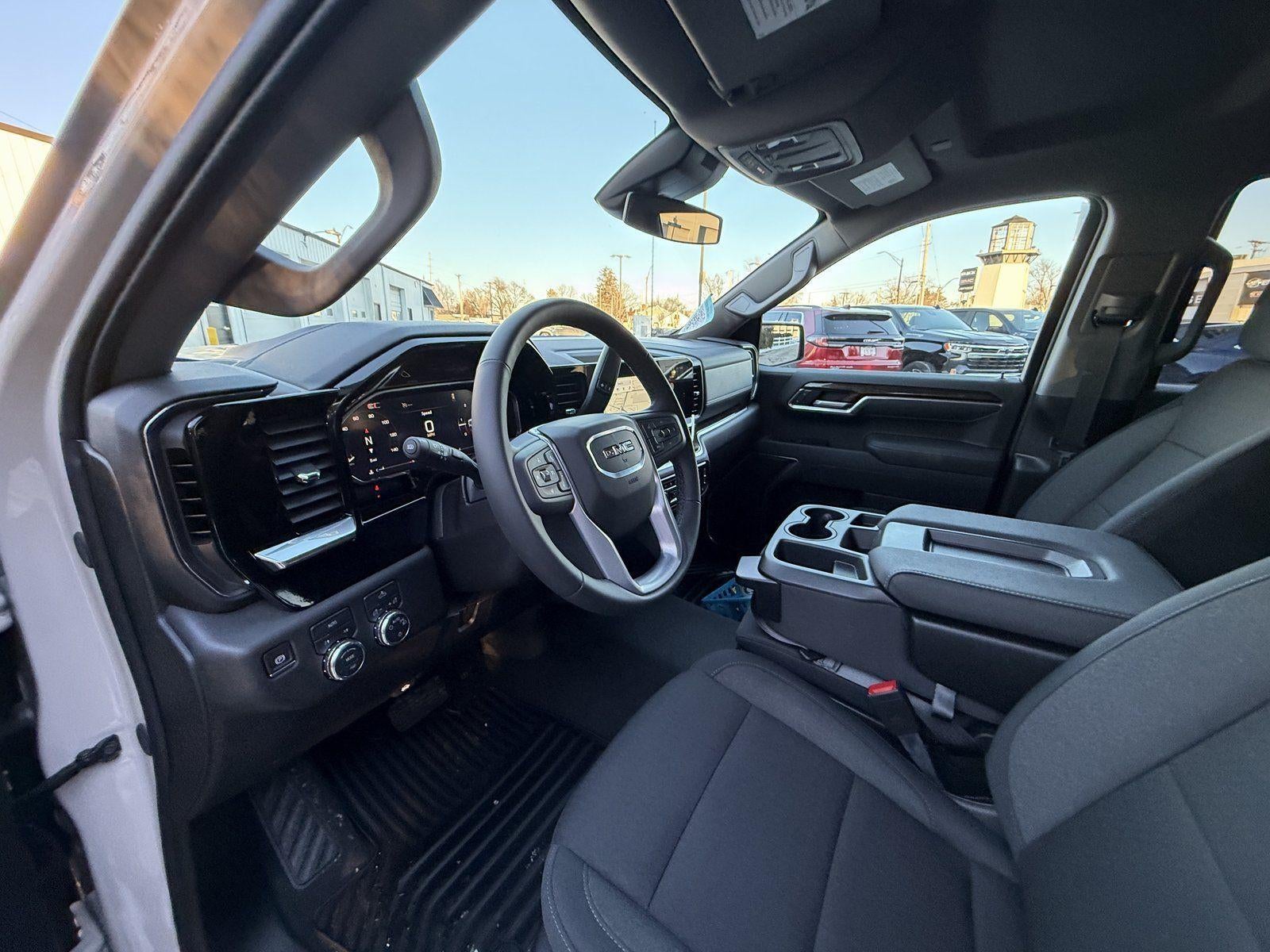 2026 GMC Sierra 1500 SLE